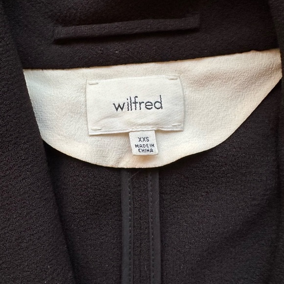 (3 for 100!) Wilfred normandie tie detail crepe vest - Picture 5 of 5